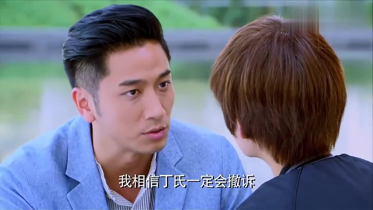 小长颈鹿逃离